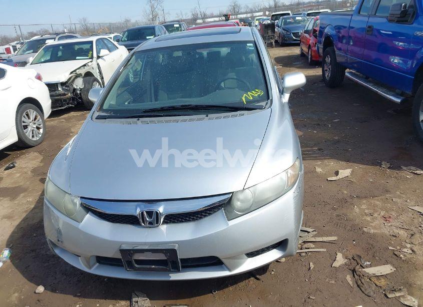 Photo 12 of 2010 Honda Civic EX (VIN 19XFA1F88AE024842)