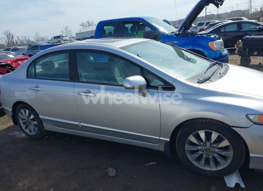 Photo 13 of 2010 Honda Civic EX (VIN 19XFA1F88AE024842)