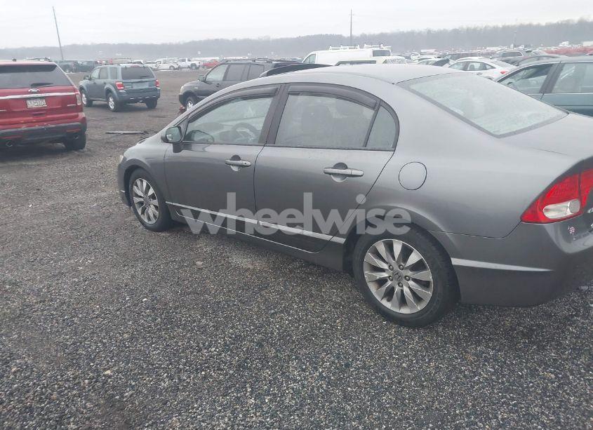 Photo 3 of 2010 Honda Civic EX (VIN 19XFA1F88AE040118)