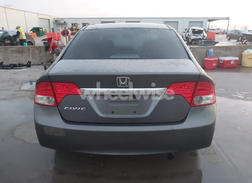 Photo 17 of 2011 Honda Civic EX (VIN 19XFA1F88BE003247)