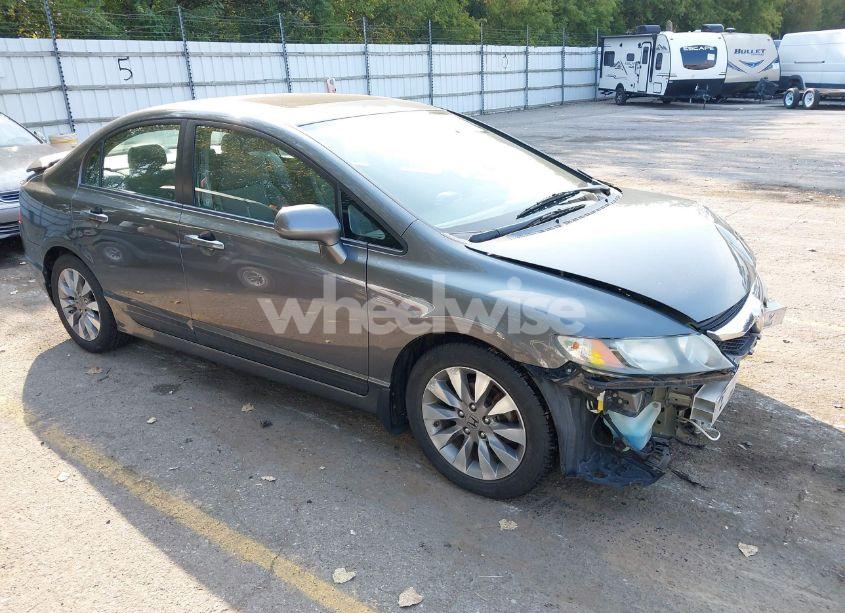 2010 Honda Civic SDN EX (VIN 19XFA1F89AE019827) main photo