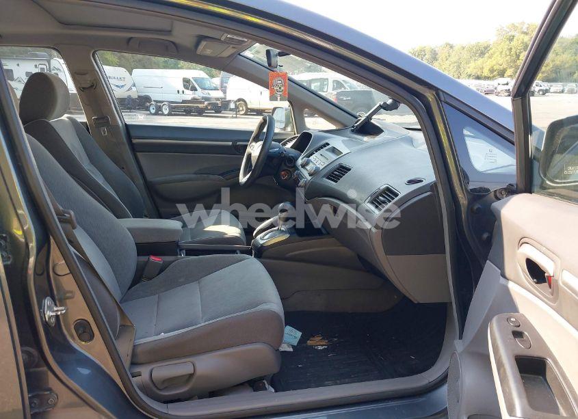 Photo 5 of 2010 Honda Civic SDN EX (VIN 19XFA1F89AE019827)