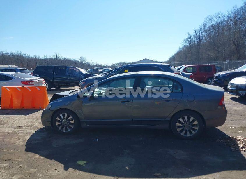 Photo 14 of 2010 Honda Civic EX (VIN 19XFA1F89AE038006)