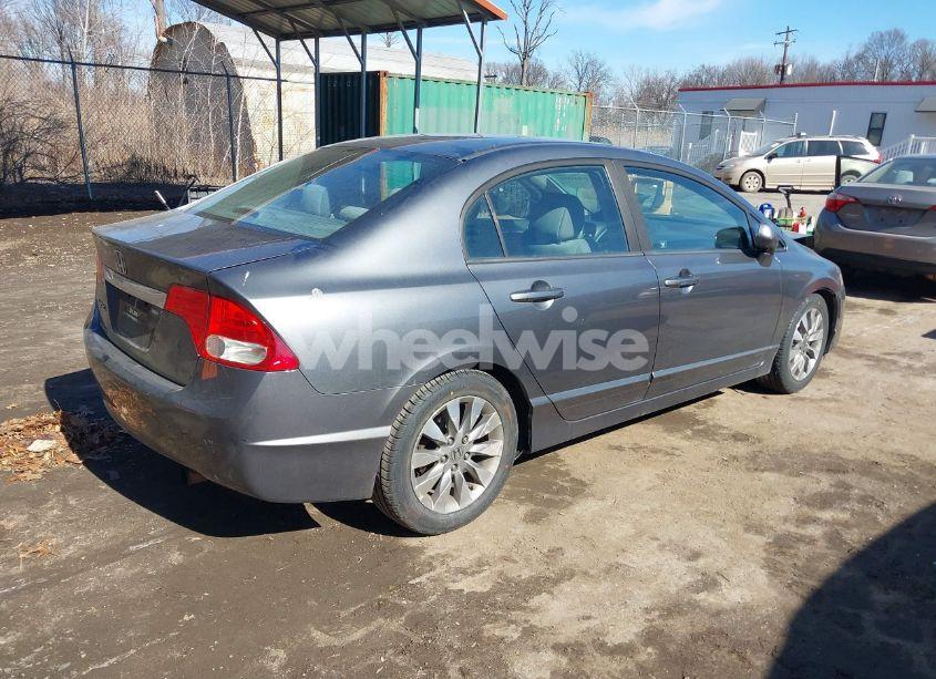 Photo 4 of 2010 Honda Civic EX (VIN 19XFA1F89AE038006)