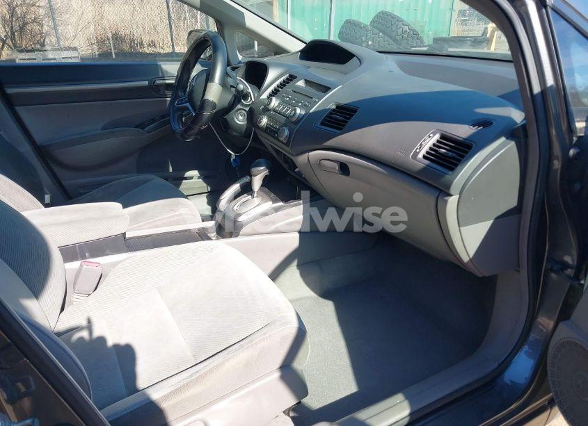 Photo 5 of 2010 Honda Civic EX (VIN 19XFA1F89AE038006)