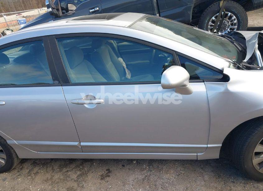 Photo 14 of 2010 Honda Civic EX (VIN 19XFA1F89AE055811)