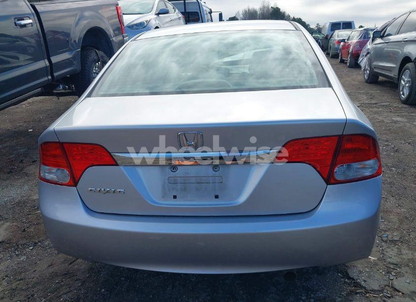 Photo 17 of 2010 Honda Civic EX (VIN 19XFA1F89AE055811)