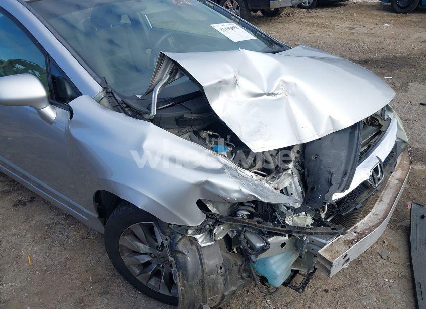 Photo 6 of 2010 Honda Civic EX (VIN 19XFA1F89AE055811)