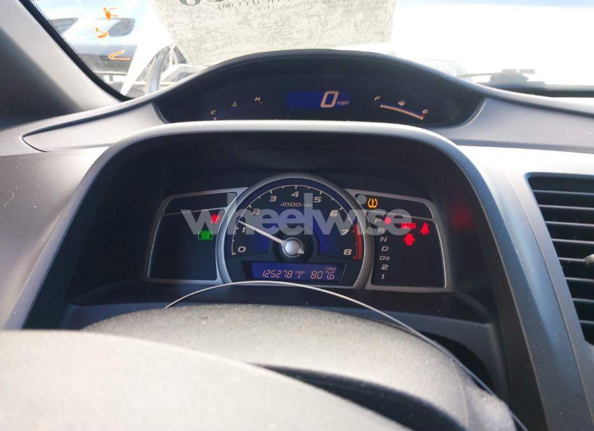 Photo 7 of 2010 Honda Civic EX (VIN 19XFA1F89AE055811)