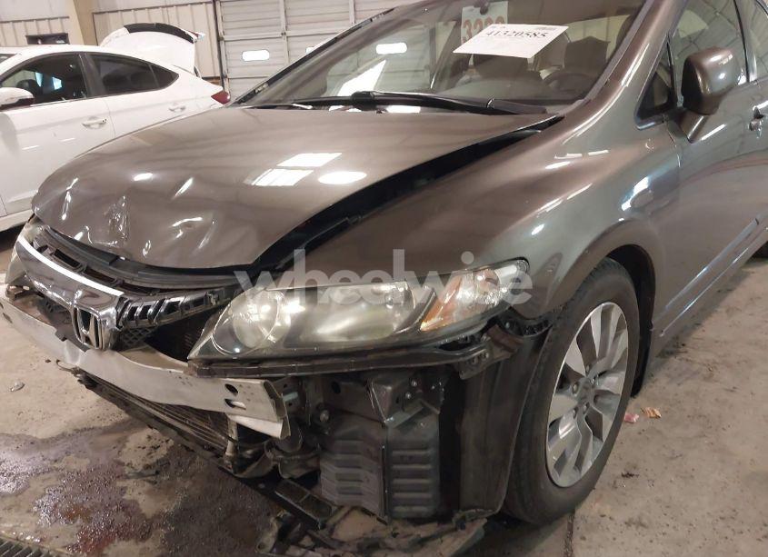 Photo 13 of 2011 Honda Civic EX (VIN 19XFA1F89BE025063)