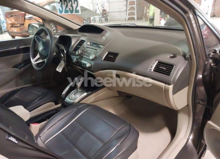 Photo 5 of 2011 Honda Civic EX (VIN 19XFA1F89BE025063)