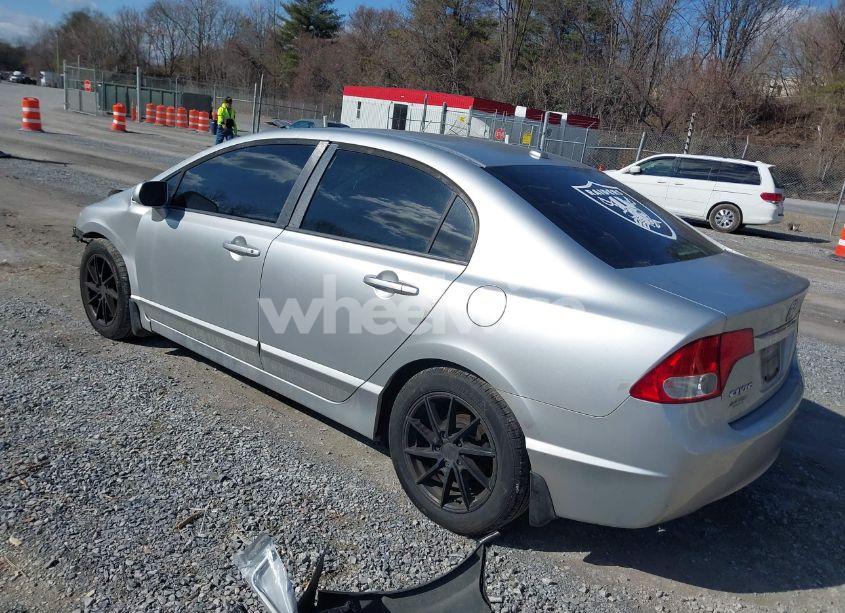 Photo 3 of 2010 Honda Civic EX (VIN 19XFA1F8XAE033624)