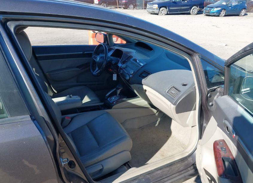 Photo 5 of 2011 Honda Civic EX-L (VIN 19XFA1F90BE008144)