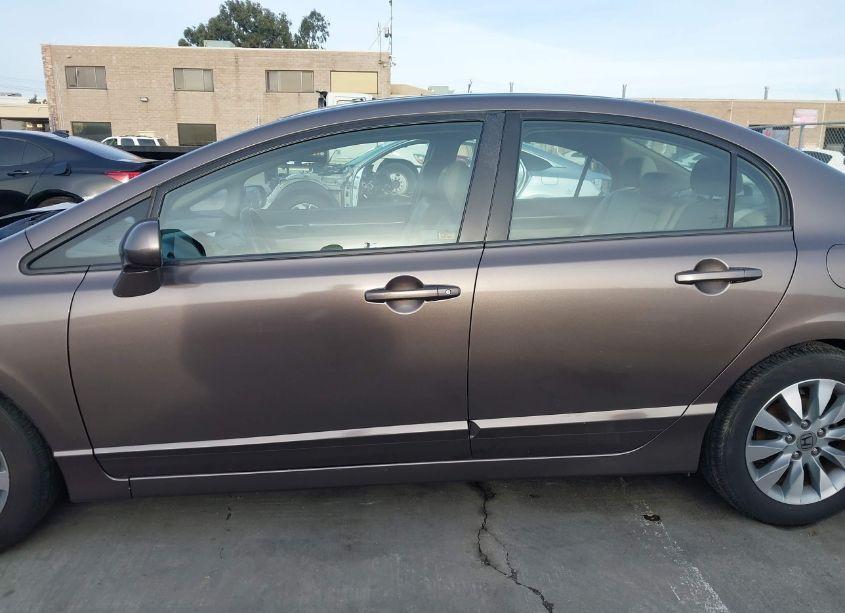 Photo 14 of 2010 Honda Civic EX-L (VIN 19XFA1F91AE016817)