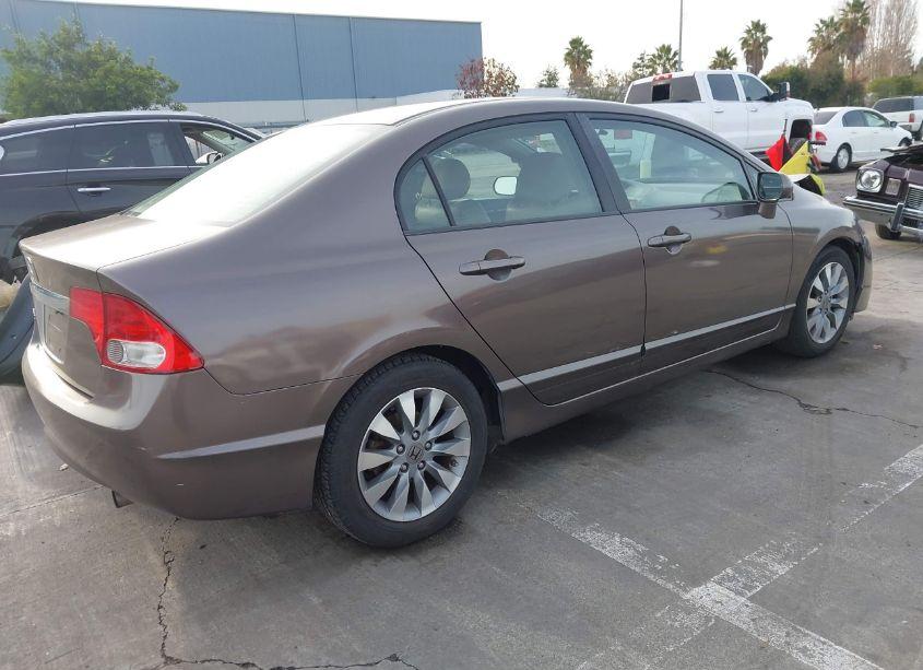 Photo 4 of 2010 Honda Civic EX-L (VIN 19XFA1F91AE016817)