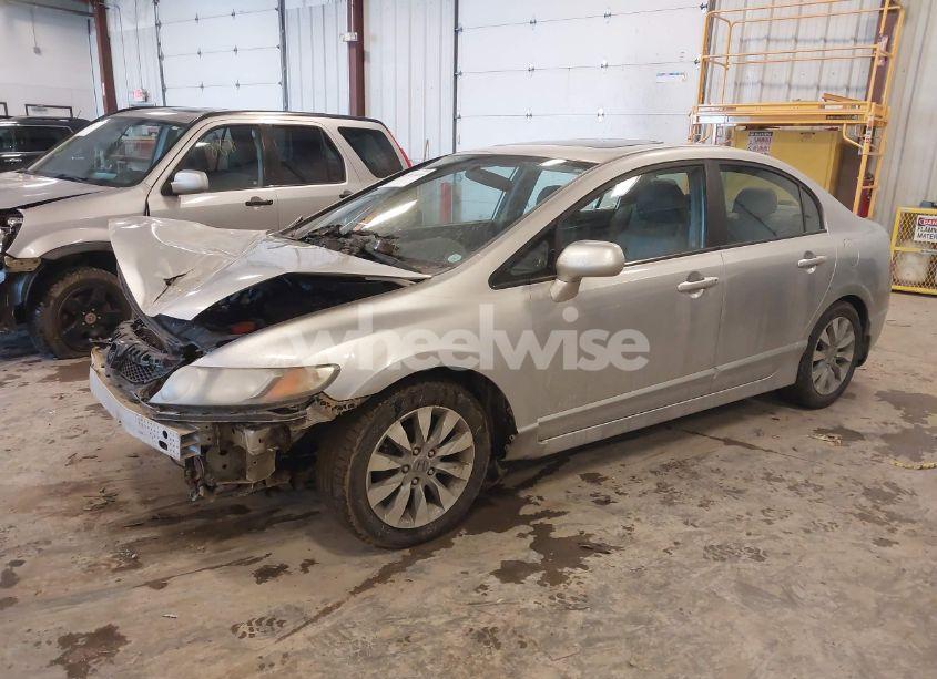 Photo 2 of 2011 Honda Civic EX-L (VIN 19XFA1F92BE000160)