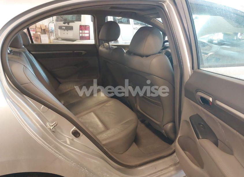 Photo 8 of 2011 Honda Civic EX-L (VIN 19XFA1F92BE000160)