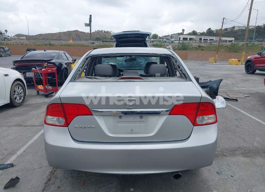 Photo 16 of 2010 Honda Civic EX-L (VIN 19XFA1F93AE032307)