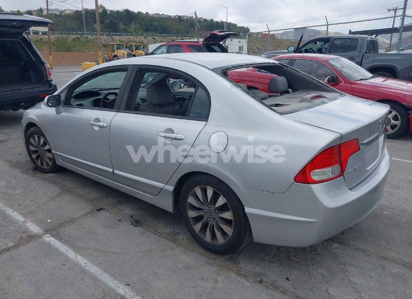 Photo 3 of 2010 Honda Civic EX-L (VIN 19XFA1F93AE032307)