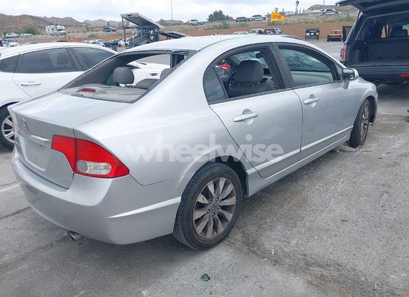 Photo 4 of 2010 Honda Civic EX-L (VIN 19XFA1F93AE032307)