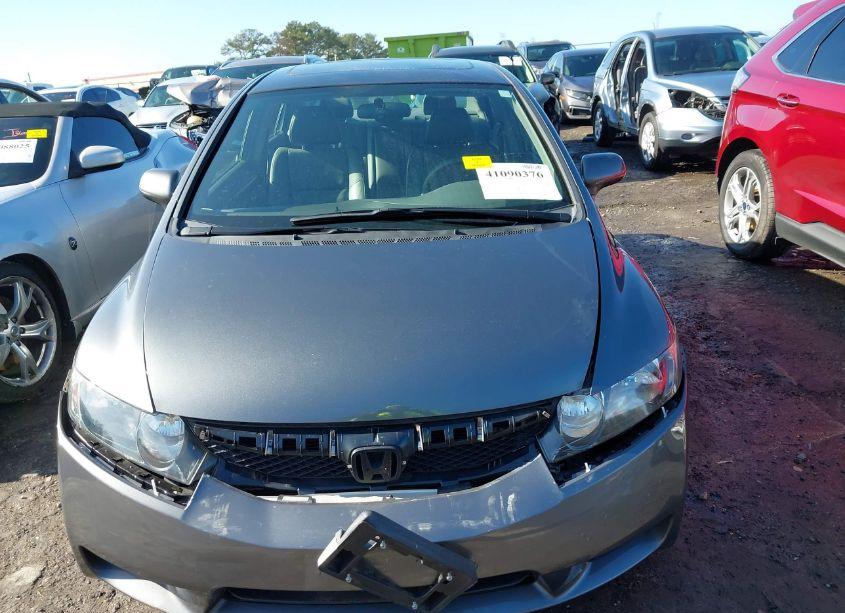 Photo 12 of 2010 Honda Civic EX-L (VIN 19XFA1F93AE051620)