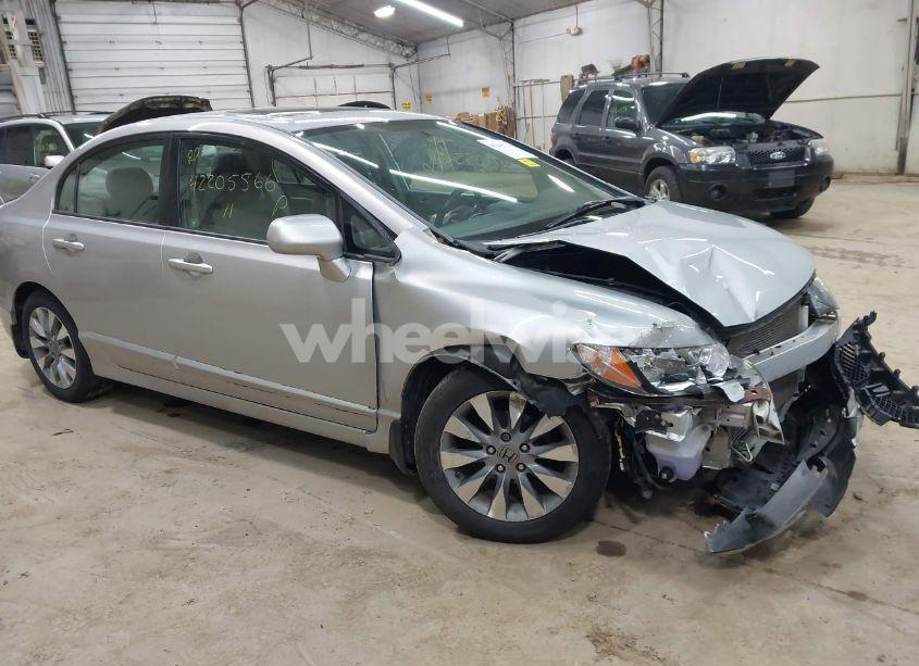 2011 Honda Civic EX-L (VIN 19XFA1F98BE023975) main photo