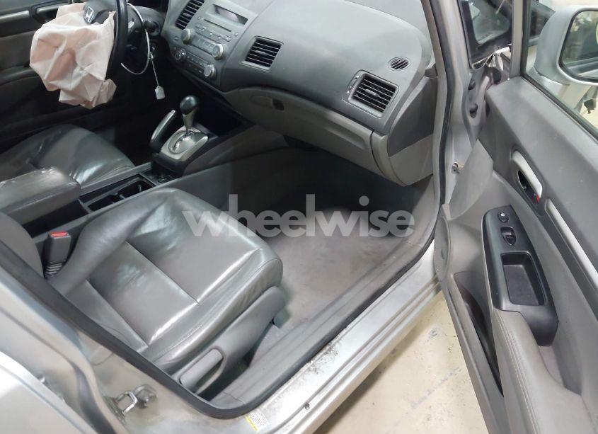 Photo 5 of 2011 Honda Civic EX-L (VIN 19XFA1F98BE023975)