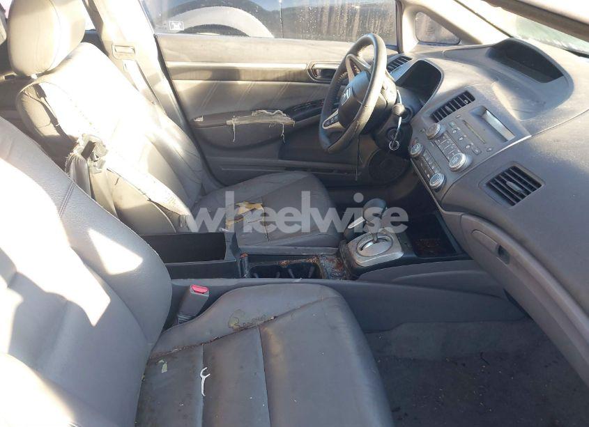 Photo 5 of 2010 Honda Civic EX-L (VIN 19XFA1F99AE006052)