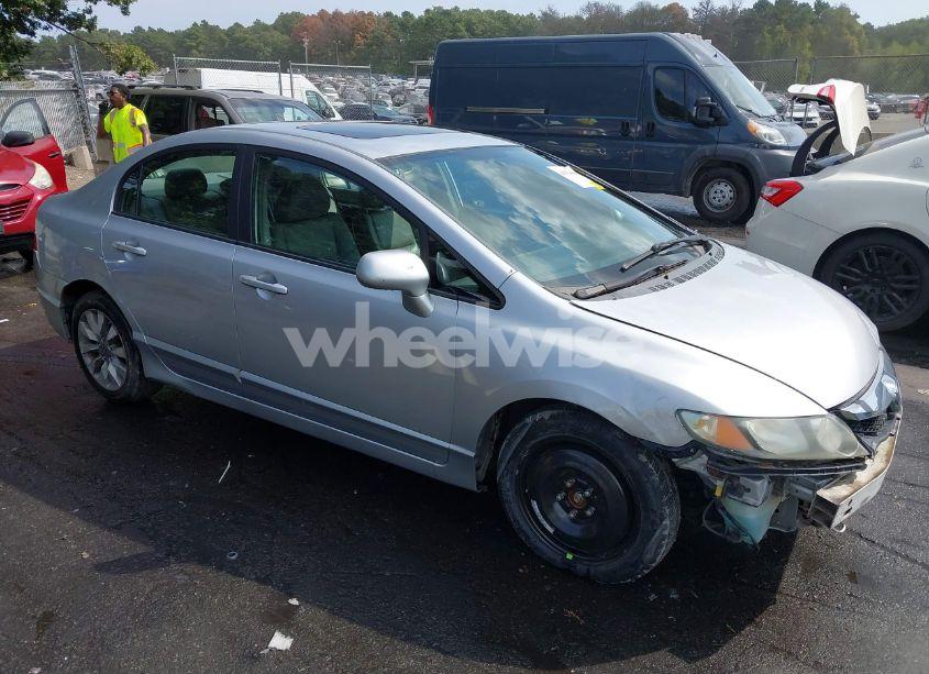 2010 Honda Civic EX-L (VIN 19XFA1F99AE036913) main photo