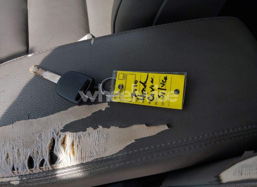 Photo 11 of 2010 Honda Civic EX-L (VIN 19XFA1F99AE036913)