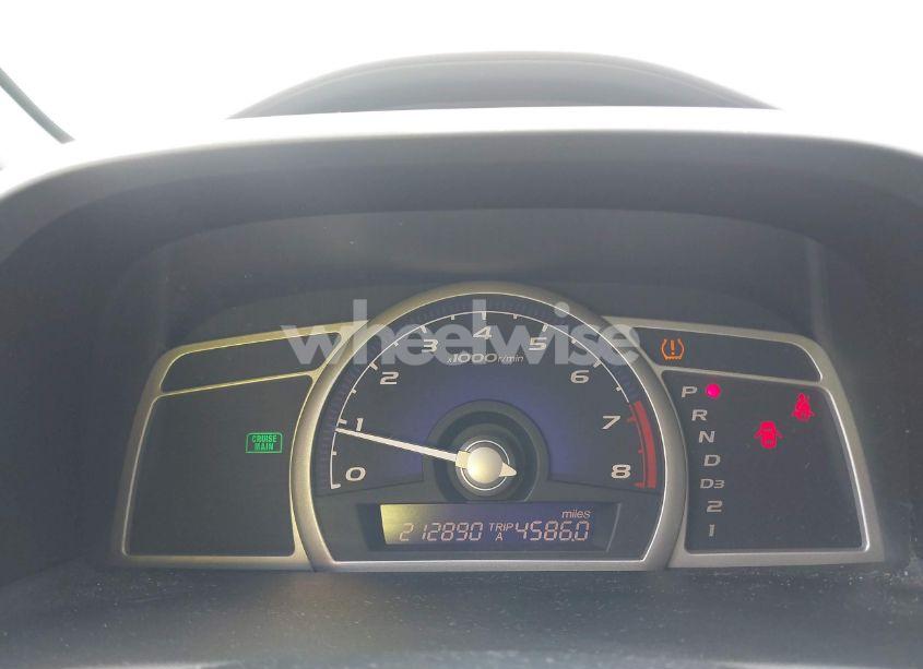 Photo 7 of 2010 Honda Civic EX-L (VIN 19XFA1F99AE036913)