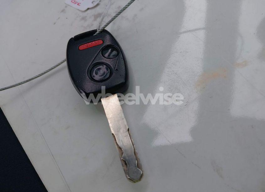 Photo 11 of 2010 Honda Civic GX (VIN 19XFA4F53AE000472)