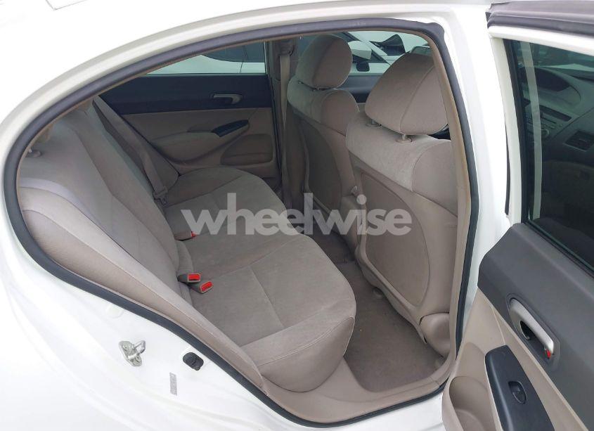 Photo 8 of 2010 Honda Civic GX (VIN 19XFA4F53AE000472)