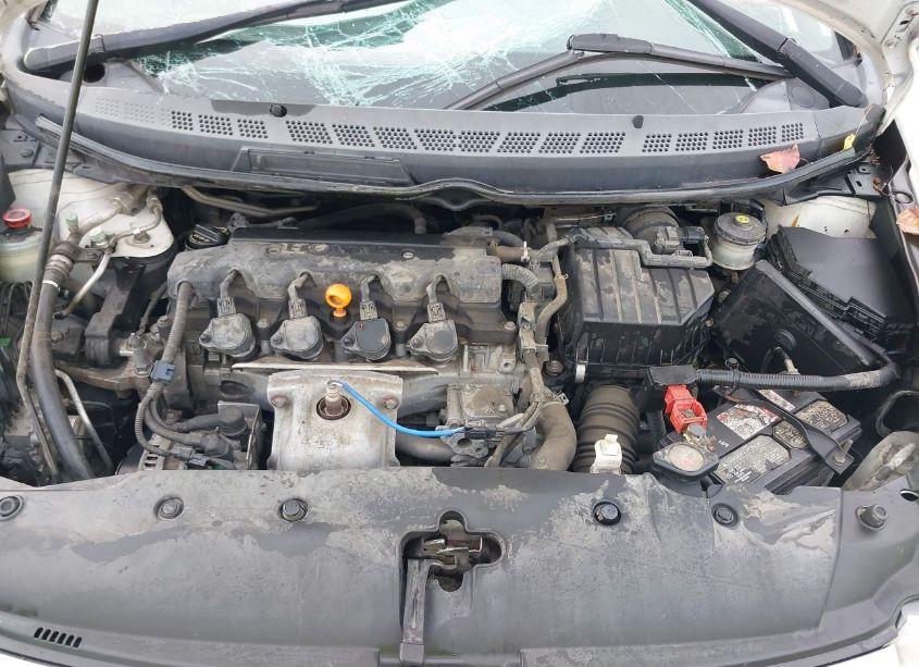 Photo 10 of 2011 Honda Civic GX (VIN 19XFA4F53BE000098)