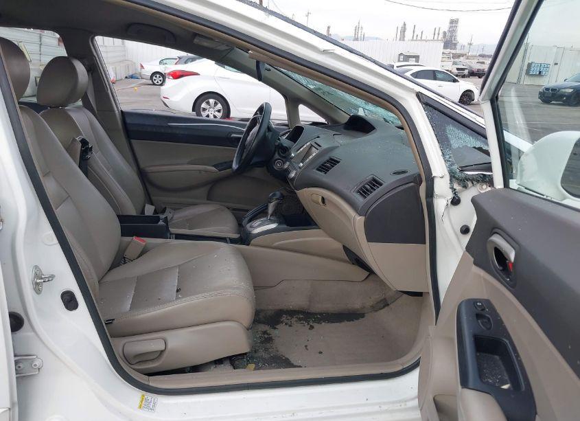 Photo 5 of 2011 Honda Civic GX (VIN 19XFA4F53BE000098)