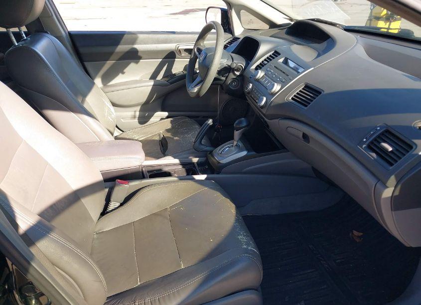 Photo 5 of 2010 Honda Civic GX (VIN 19XFA4F54AE000092)