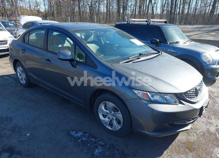 2013 Honda Civic LX (VIN 19XFB2E50DE007581) main photo