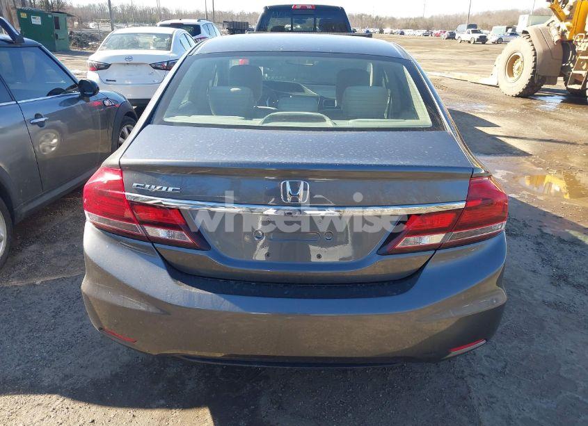 Photo 16 of 2013 Honda Civic LX (VIN 19XFB2E50DE007581)