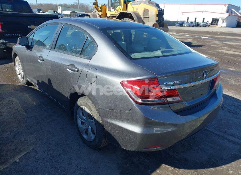 Photo 3 of 2013 Honda Civic LX (VIN 19XFB2E50DE007581)