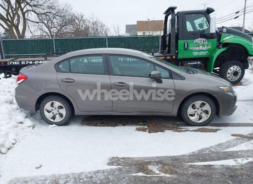 Photo 13 of 2014 Honda Civic LX (VIN 19XFB2E50EE055504)