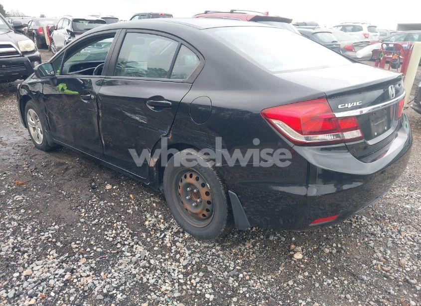 Photo 3 of 2015 Honda Civic LX (VIN 19XFB2E50FE061062)