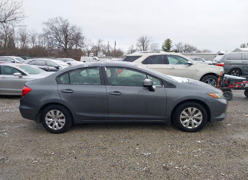 Photo 13 of 2012 Honda Civic LX (VIN 19XFB2E51CE068498)