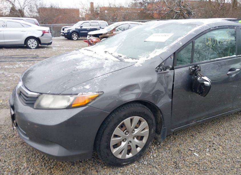 Photo 6 of 2012 Honda Civic LX (VIN 19XFB2E51CE068498)