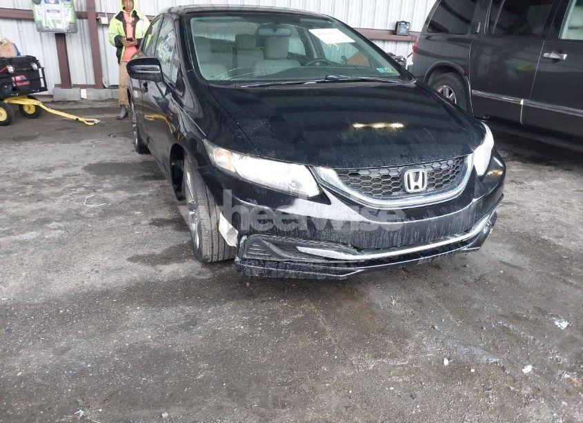 Photo 6 of 2014 Honda Civic LX (VIN 19XFB2E51EE078273)
