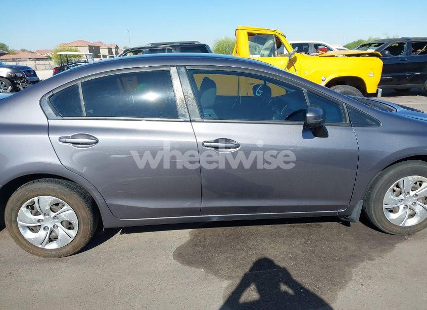 Photo 13 of 2015 Honda Civic LX (VIN 19XFB2E51FE047378)