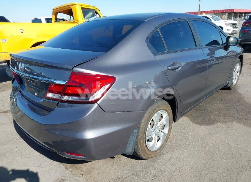 Photo 4 of 2015 Honda Civic LX (VIN 19XFB2E51FE047378)