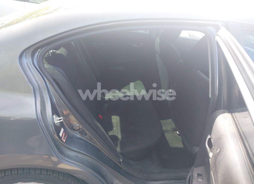 Photo 8 of 2013 Honda Civic LX (VIN 19XFB2E52DE056295)