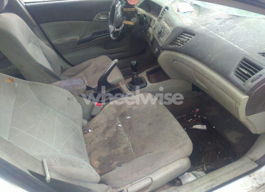 Photo 5 of 2012 Honda Civic LX (VIN 19XFB2E55CE002293)