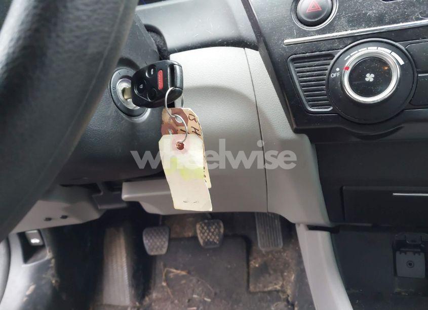 Photo 11 of 2013 Honda Civic LX (VIN 19XFB2E55DE065444)