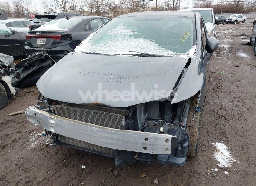 Photo 13 of 2013 Honda Civic LX (VIN 19XFB2E55DE065444)